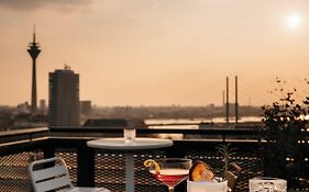 Ruby Luna Hotel Dusseldorf